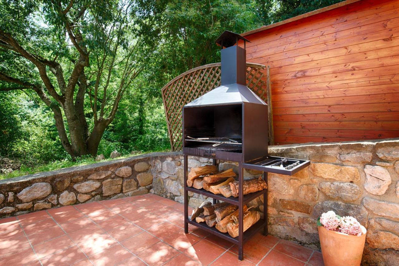 Can Cruanyes Sales de Llierca Exterior foto